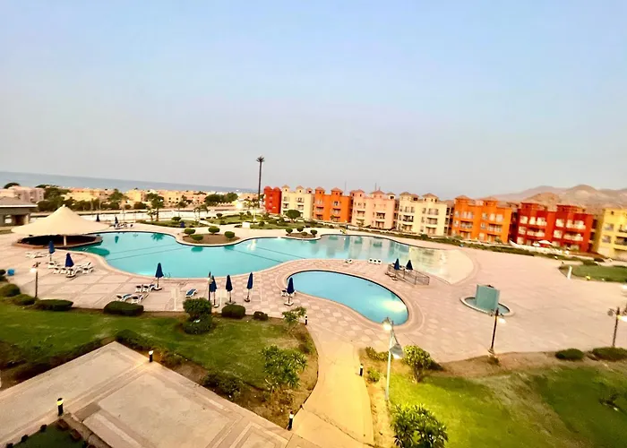 Porto El Sokhna Water Front For Familis
