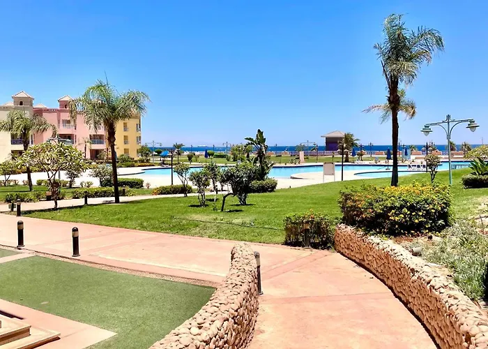 Porto El Sokhna Water Front For Familis Ajn-Szuhna